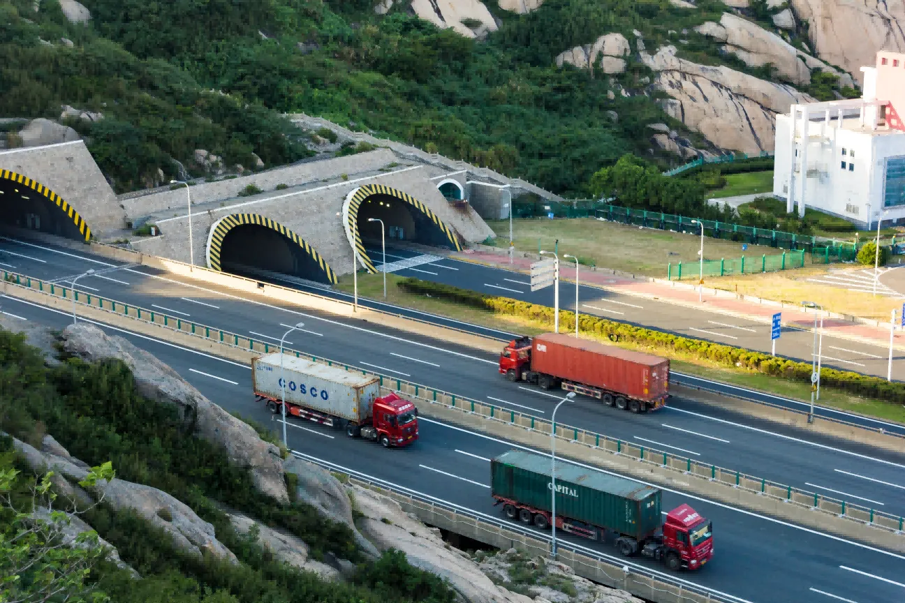 墨西哥中部重型货车白天禁行，亚马逊等受影响